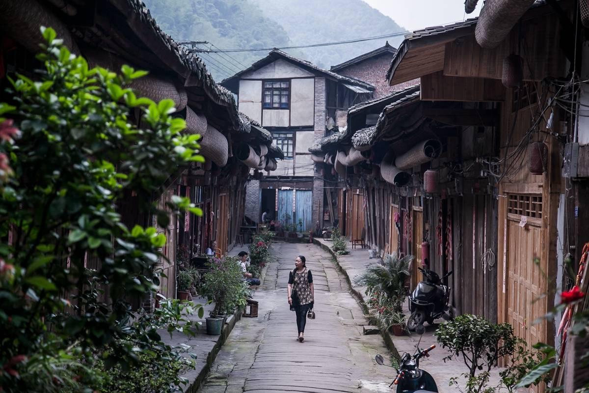 机智问答网页-智慧解答你的疑惑-大连一超市再现“反向抹零”,“抹零”出现的初衷是什么?首选平台